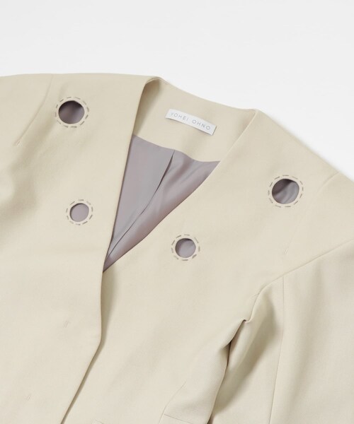 URBAN RESEARCH（アーバンリサーチ）の「YOHEI OHNO　Wormhole Jacket（ノーカラージャケット・レディース・beige・36）」の4枚目の写真