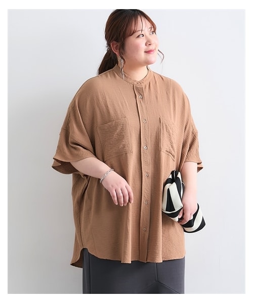 nissen（ニッセン）の「＜大きいサイズ＞ ゆるシルエットとろみシボシャツチュニック（チュニック・レディース・モカ/チャコールグレー/ローズピンク/黒・L/LL/3L/4L/5L/6L/8L/10L）」の21枚目の写真