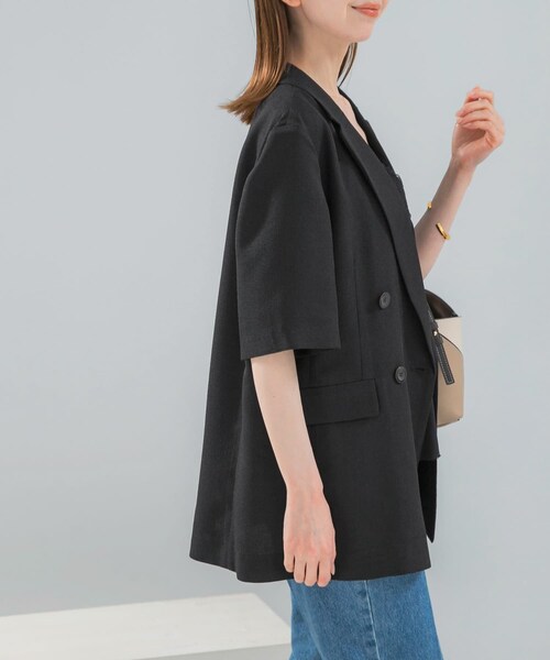 URBAN RESEARCH ROSSO（アーバンリサーチロッソ）の「防シワ リネンライクハーフスリーブジャケット（テーラードジャケット・レディース・L.BEIGE/BLACK・36/38）」の4枚目の写真