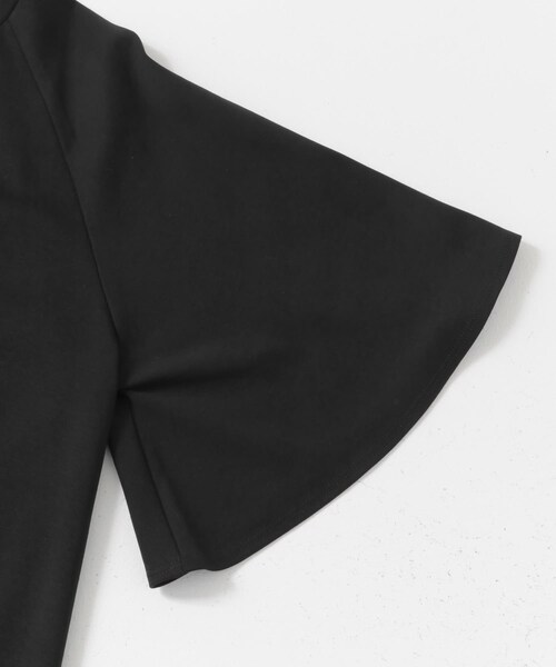 URBAN RESEARCH ROSSO（アーバンリサーチロッソ）の「『UR TECH』Fby ROSSO　UVCUTバックテールフレアスリーブTシャツ（Tシャツ/カットソー・レディース・OFF WHITE/YELLOW/BLACK・FREE）」の20枚目の写真