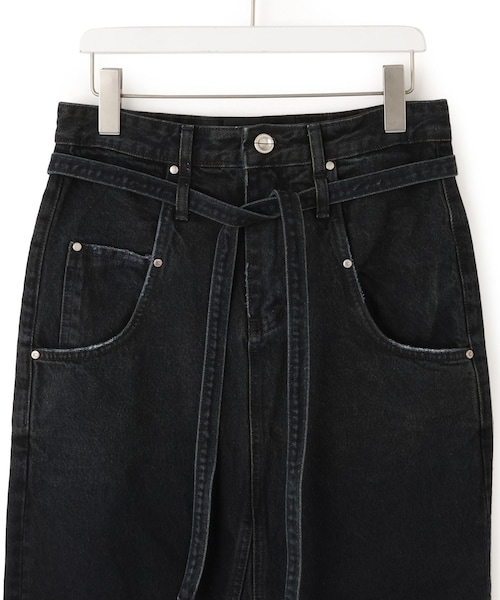 ADAM ET ROPE'（アダムエロペ）の「【J’aDoRe限定】【LOW CLASSIC（ロウ クラシック）】DENIM MAXI SKIRT（デニムスカート・レディース・ネイビー・S）」の4枚目の写真