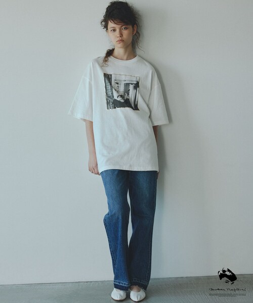 ADAM ET ROPE'（アダムエロペ）の「【AUDREY HEPBURN COLLECTION BY JUN】フォトプリント Tシャツ（Tシャツ/カットソー・レディース・ホワイト/ホワイト系・F）」の14枚目の写真