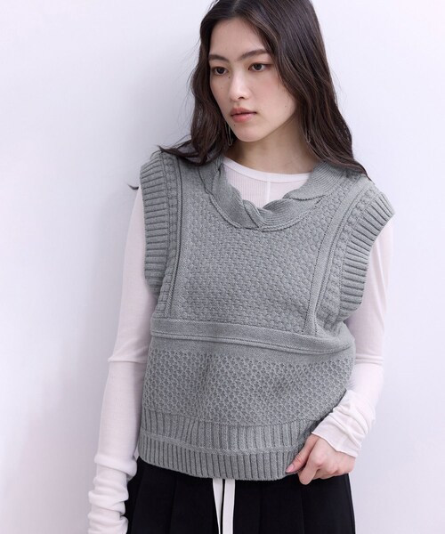 ADAM ET ROPE'（アダムエロペ）の「【WEB限定】ミックスパターンニットベスト（ベスト・レディース・ブラック/グレー/オフホワイト・F）」の5枚目の写真