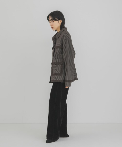 KBF（ケイビーエフ）の「バテンレースストライプシャツ（シャツ/ブラウス・レディース・BROWN/IVORY/BLUE GRAY・One）」の19枚目の写真