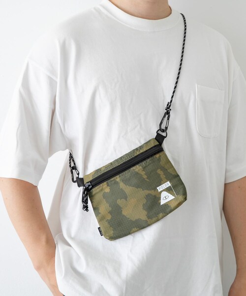 URBAN RESEARCH Sonny Label（アーバンリサーチサニーレーベル）の「POLER　STUFFABLE POUCH（ショルダーバッグ・メンズ・BLACK/CAMO・One）」の11枚目の写真