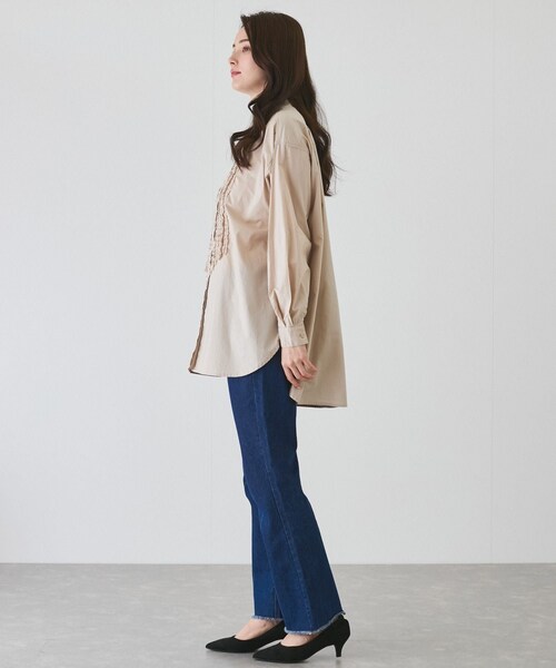 Jayro（ジャイロ）の「フリルピンタックチュニックブラウス（シャツ/ブラウス・レディース・ブラック/ホワイト系/ベージュ・M）」の18枚目の写真