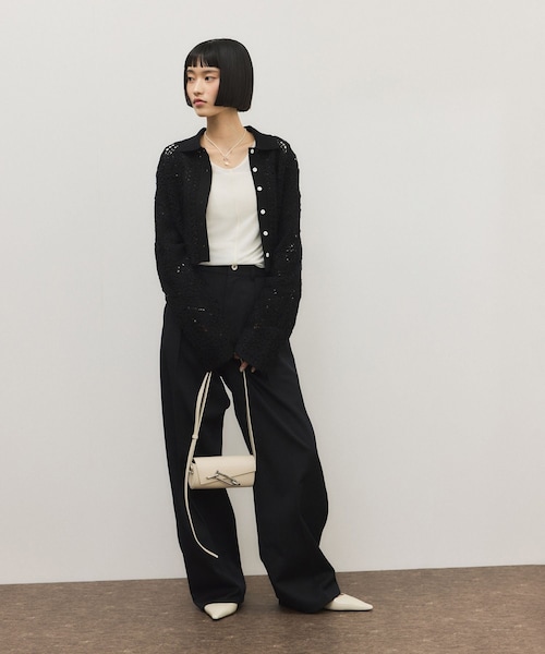 ADAM ET ROPE'（アダムエロペ）の「バックストラップパンプス（パンプス・レディース・ブラック/オフホワイト・23.0/23.5/24.0/24.5）」の13枚目の写真