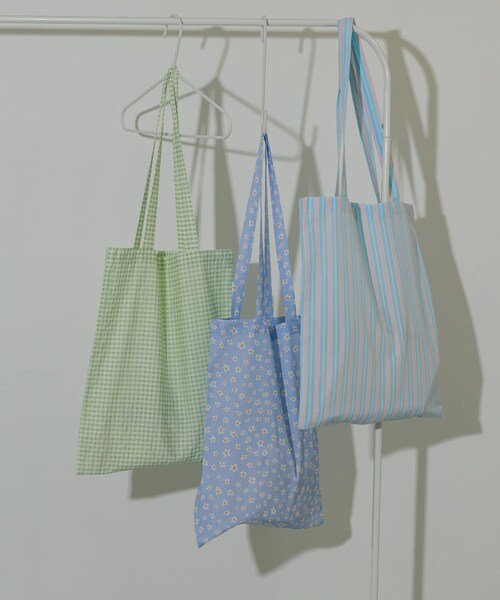 SMELLY（スメリー）の「プリントトートバッグM（トートバッグ・レディース・FLOWER/STRIPE/CHECK/DOT/CHERRY/EMBROIDERY・M）」の17枚目の写真