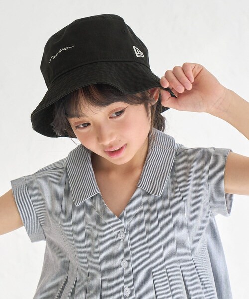 ROPE' PICNIC（ロペピクニック）の「【KIDS/キッズ】【NEW ERA(R)/ニューエラ別注】BUCKET HAT/リンクコーデ（ハット・キッズ・ブラック/ブルー系・F）」の4枚目の写真