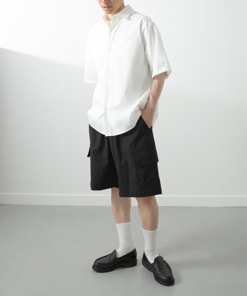 ITEMS URBANRESEARCH（アイテムズ アーバンリサーチ）の「ウエストイージーポリカーゴショーツ（その他パンツ・メンズ・BLK/IVO/KHK・S/M/L）」の20枚目の写真