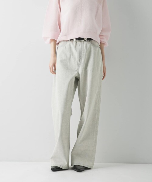 URBAN RESEARCH(アーバンリサーチ)の「『別注』PICCADILLY×URBAN RESEARCH デニムストレートパンツ(デニムパンツ・レディース・LT GRAY/LT INDIGO・36/38/40)」の6枚目の写真