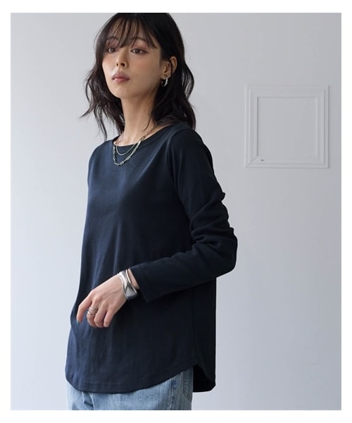 nissen（ニッセン）の「綿１００％フライス素材ボートネック長袖Ｔシャツ（UVカット）＜大きいサイズ有＞（Tシャツ/カットソー・レディース・黒/オフホワイト/グレージュ/杢チャコールグレー/ネイビー/クラウドピンク/トープ・S/M/L/LL/3L/4L/5L/6L/8L/10L）」の12枚目の写真