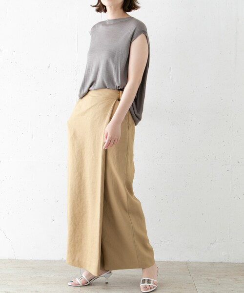 URBAN RESEARCH ROSSO（アーバンリサーチロッソ）の「BEIGE,　SABURI PANTS（その他パンツ・レディース・34GOLD.FU・2/4）」の5枚目の写真