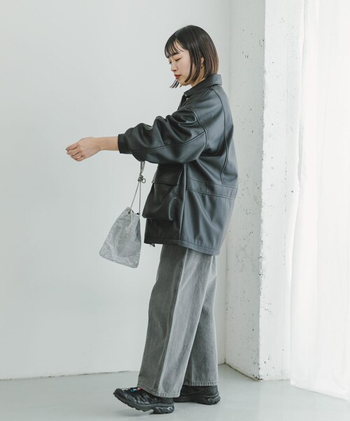 ITEMS URBANRESEARCH（アイテムズ アーバンリサーチ）の「フェイクレザージャケット（その他アウター・レディース・L.BEG/BLK・FREE）」の7枚目の写真