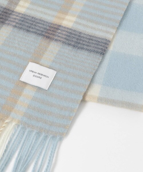 URBAN RESEARCH DOORS（アーバンリサーチドアーズ）の「ウールチェックストール（ストール/ショール・レディース・GRAY/RED/BLUE/GREEN・one）」の15枚目の写真