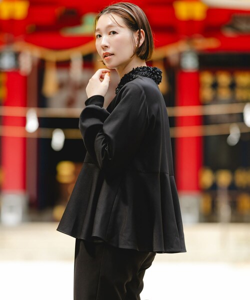 URBAN RESEARCH ROSSO（アーバンリサーチロッソ）の「F by ROSSO　レースカラーペプラムブラウス（シャツ/ブラウス・レディース・OFF WHITE/BLACK・Free）」の22枚目の写真