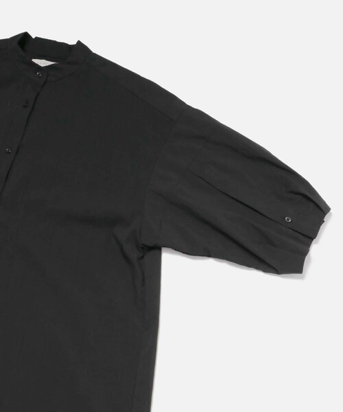 LAATO（ラート）の「DOBLE SLEEVE ONE PIECE（ワンピース・レディース・ハニー/ヨモギ/インク・Free）」の7枚目の写真