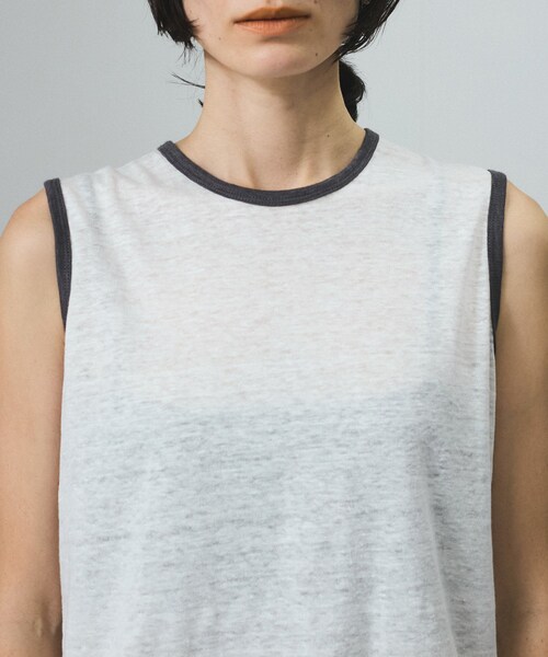 ADAM ET ROPE'(アダムエロペ)の「【J'aDoRe・店舗限定】【Batoner(バトナー) for SALON】別注リネンリンガーノースリーブ(タンクトップ・レディース・ホワイト系/ベージュ系/サックス・F)」の14枚目の写真