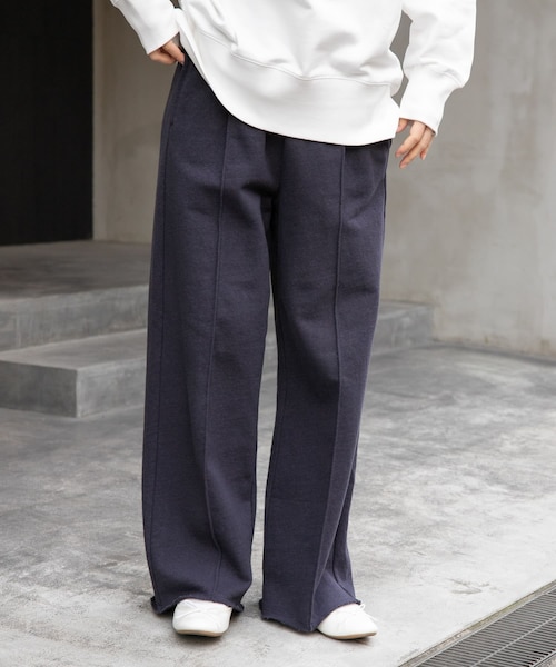 URBAN RESEARCH DOORS（アーバンリサーチドアーズ）の「FORK&SPOON　スーピマコットン混反毛スウェットパンツ（スウェットパンツ・レディース・IVORY/INKBLACK・1/2）」の2枚目の写真