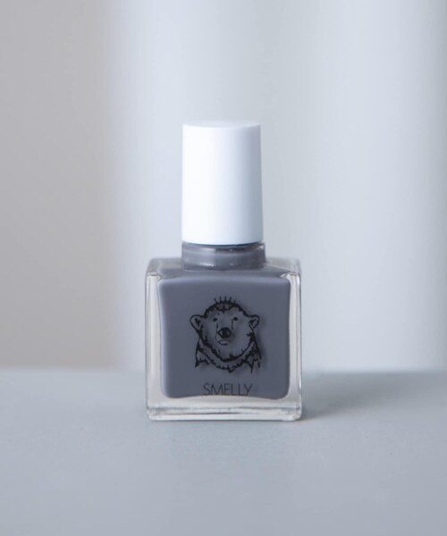 SMELLY（スメリー）の「マニキュア（ネイル用品/ネイルケア・メンズ・タラコ/シソ/ネリウメ/コクリコ/ザクロ/ノイチゴ/ニクキュウ/ハナミズキ/ホオベニ/ランデヴー/ココロ/ヒトハダ/カフェモカ/ヒヨコマメ/ドロアソビ/スナメリ/ボルシチ/シブガキ/ピタゴラス/ターメリック/タタミ/ヨモギ/ハツユキ/バンビーノ/カワセミ/サムゾラ/トビウオ/センチメンタル/プラネタリウム/タロット/シアーローズマリー/シアークローブ・-）」の16枚目の写真