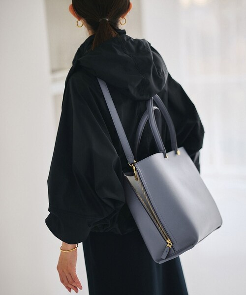 ROPE'(ロペ)の「【E'POR】Y BAG Wide/A4対応・通勤(トートバッグ・レディース・ベージュ/ブルー系・F)」の6枚目の写真