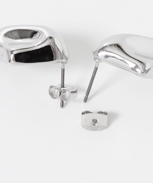 URBAN RESEARCH DOORS(アーバンリサーチドアーズ)の「ニュアンスメタルピアス(ピアス(両耳用)・レディース・GOLD/SILVER・one)」の6枚目の写真