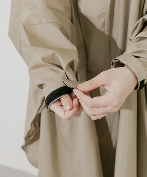 SMELLY（スメリー）の「w.p.c　ユニセックス ウォーターリペレントポンチョ（レインコート/ポンチョ・レディース・BLK/BEG・one）」の16枚目の写真