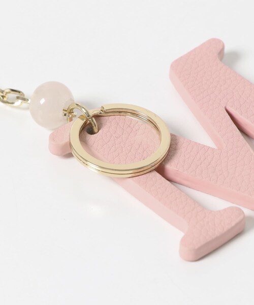 RODE SKO（ロデスコ）の「『別注』Hashibami×RODESKO　イニシャルチャーム（キーホルダー・レディース・GOLD/CUSTERD/STRAWBERRY/MATCHA/ASH BLUE・one）」の14枚目の写真