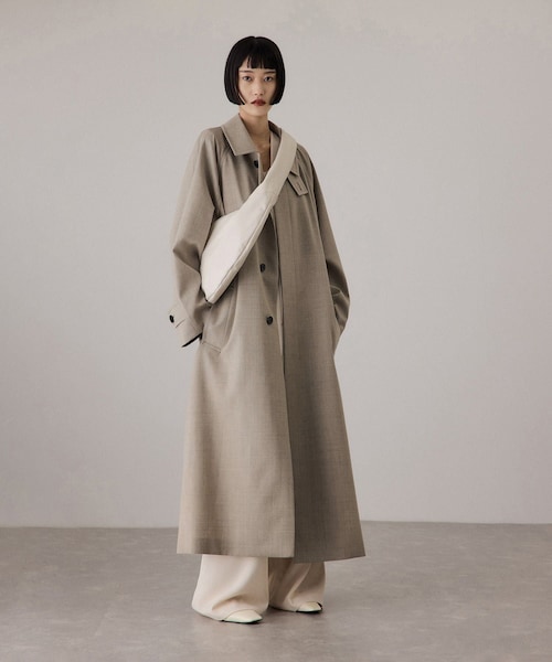 ADAM ET ROPE'(アダムエロペ)の「【サステナブル】バルマカーンマキシコート(ステンカラーコート・レディース・ベージュ・36/38)」の11枚目の写真