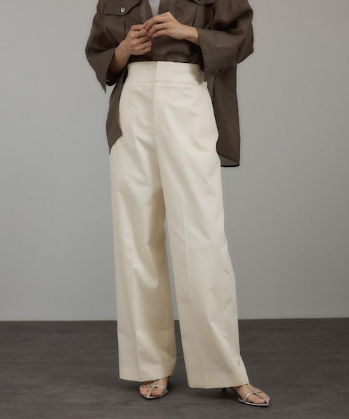 ADAM ET ROPE'（アダムエロペ）の「コットンライクスタイルアップパンツ（スラックス・レディース・チャコール/オフホワイト/ブラウン・M/S/XS）」の3枚目の写真