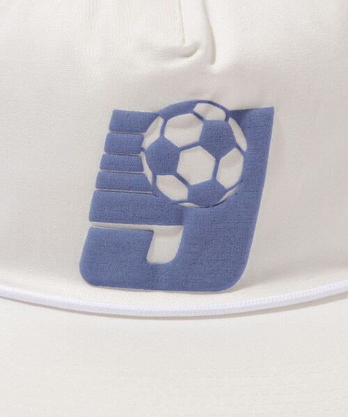 ADAM ET ROPE'（アダムエロペ）の「【YESEYESEE/イエスアイシー】Soccoer Team Trucker（キャップ・メンズ・ブラック/ホワイト/ブルー・F）」の9枚目の写真