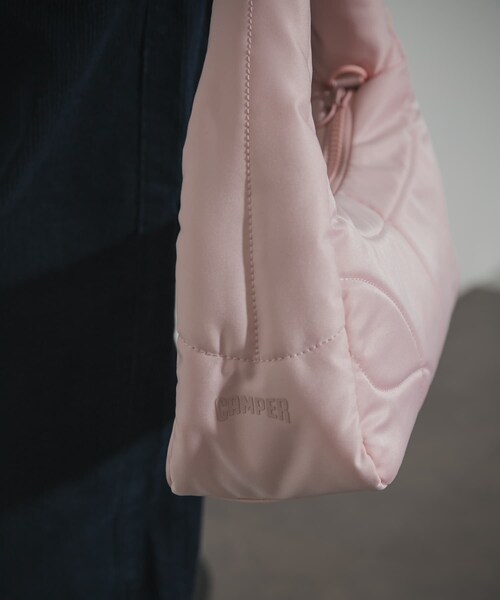 THE GOODLAND MARKET（ザグッドランドマーケット）の「CAMPER　SIETTA ショルダーS（ショルダーバッグ・レディース・068 PINK/092 SILVER・Free）」の6枚目の写真