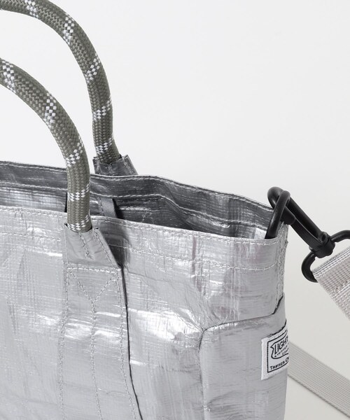 URBAN RESEARCH DOORS(アーバンリサーチドアーズ)の「『別注』TRIFFER×DOORS 2WAYミニショルダーバッグ(ショルダーバッグ・レディース・OFF/NAVY/ORANGE/SILVER・One)」の17枚目の写真