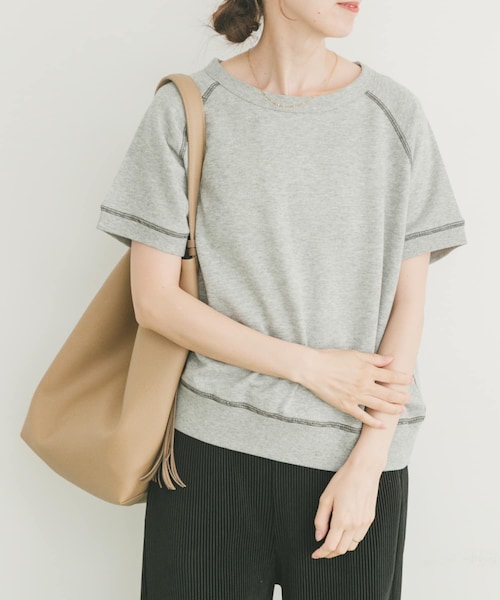 ITEMS URBANRESEARCH（アイテムズ アーバンリサーチ）の「ラメハンソデスウェットプルオーバー（スウェット・レディース・GRY/NVY/CHERRY・FREE）」の2枚目の写真