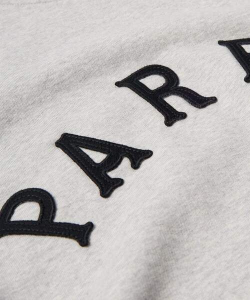 bonjour records（ボンジュールレコーズ）の「by Parra/バイ・パラ Drunk parent crew neck sweatshirt（スウェット・レディース・グレー・L/M）」の6枚目の写真