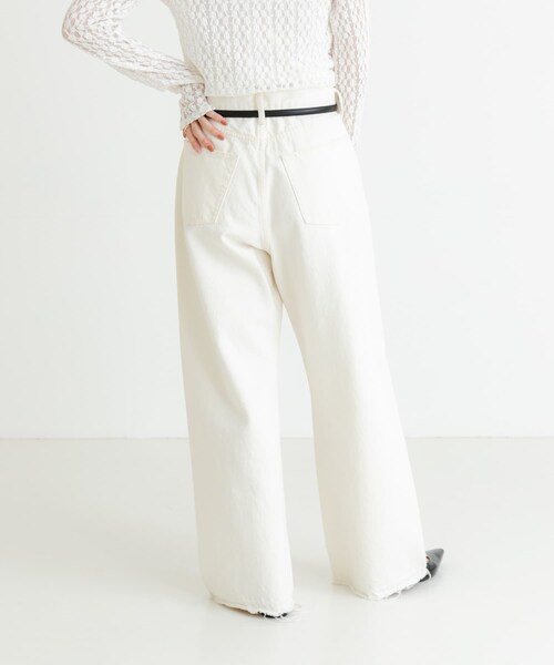 URBAN RESEARCH（アーバンリサーチ）の「『3サイズ展開』ダメージワイドデニムパンツ（デニムパンツ・レディース・INDIGO/WHITE/BLACK・34/36/38）」の16枚目の写真