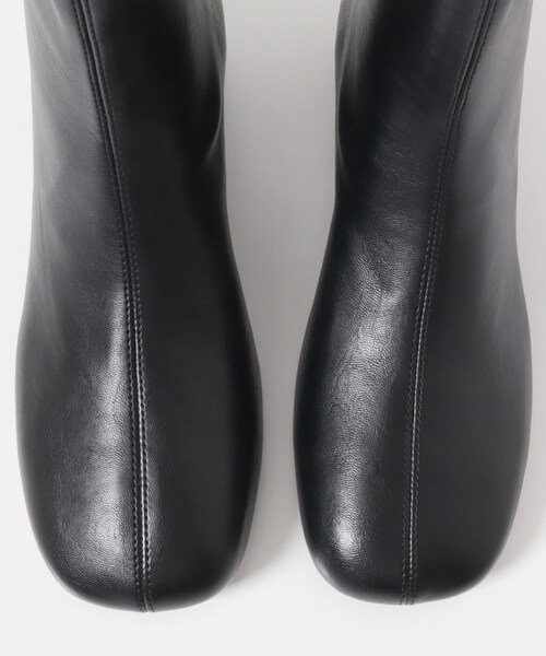 URBAN RESEARCH ROSSO（アーバンリサーチロッソ）の「Mollini　スクエアトゥ ショートブーツ（ブーツ・レディース・BLACK/PALE GREY・37/38/39）」の8枚目の写真