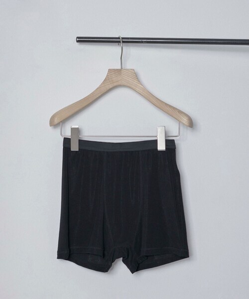 ADAM ET ROPE'（アダムエロペ）の「【MOON TREE PLANET（ムーンツリープラネット）】Shorts（ショーツ・レディース・ブラック・M）」の3枚目の写真