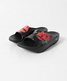 URBAN RESEARCH DOORS(アーバンリサーチドアーズ)の「OOFOS OOahh limited(サンダル)」