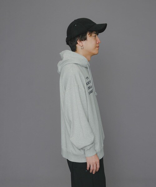 SENSE OF PLACE by URBAN RESEARCH(センスオブプレイスバイアーバンリサーチ)の「フリースキャップ(キャップ・レディース・GRAY/BLACK・One)」の5枚目の写真