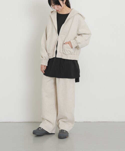 EKAL（エカル）の「ボタニルプライム裏起毛ZIPパーカー（パーカー・レディース・シロ杢/ブラック・one）」の10枚目の写真