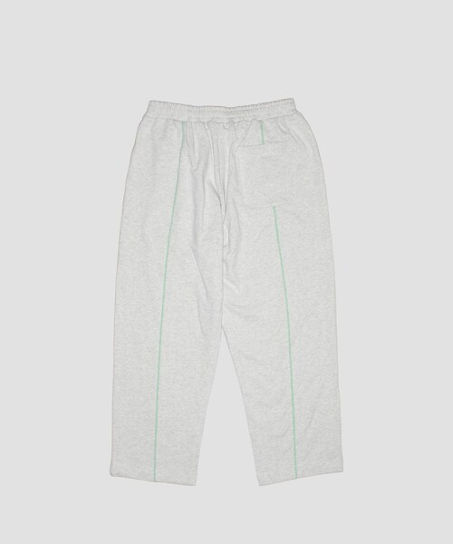 URBAN RESEARCH(アーバンリサーチ)の「LOTTO COLOR STITCHING PANTS(スウェットパンツ・メンズ・GRAY/NAVY/BLACK・M/L/XL)」の18枚目の写真