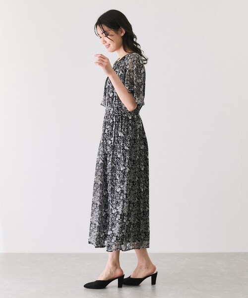 Jayro（ジャイロ）の「楊柳花柄プリントワンピース（ワンピース・レディース・ブラック系/ホワイト系・M）」の5枚目の写真