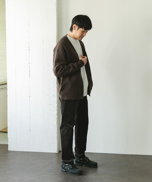 URBAN RESEARCH DOORS（アーバンリサーチドアーズ）の「AIR FIT Vネックカーディガン（カーディガン/ボレロ・メンズ・GREEN/BROWN/BLACK・M/L）」の14枚目の写真