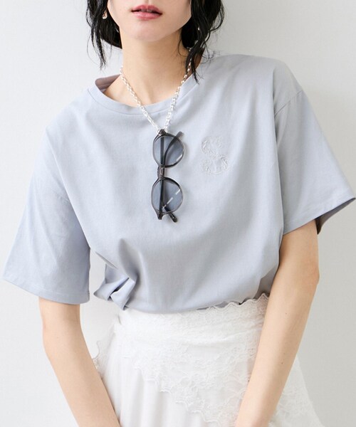 VIS(ビス)の「ボクシークロップド刺繍Tシャツ(Tシャツ/カットソー・レディース・チャコール/ホワイト/ブルー・F)」の3枚目の写真