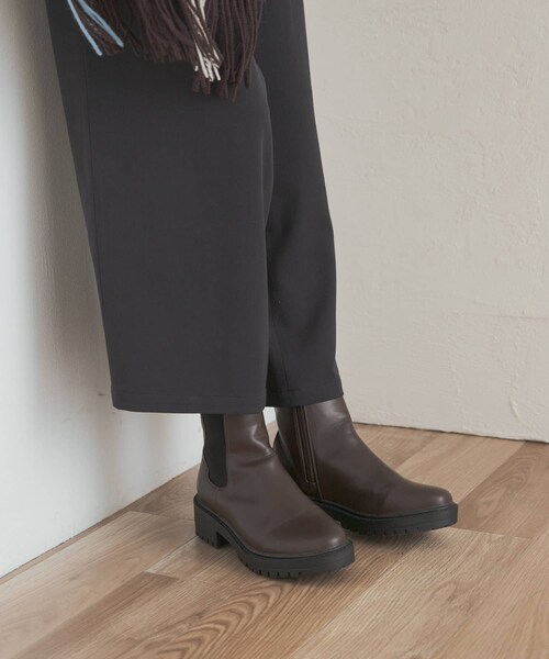 URBAN RESEARCH DOORS（アーバンリサーチドアーズ）の「『晴雨兼用』トラックソールブーツ（ブーツ・レディース・BROWN/BLACK・36/37/38）」の22枚目の写真