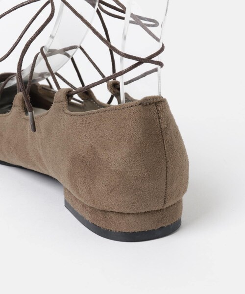 SENSE OF PLACE by URBAN RESEARCH(センスオブプレイスバイアーバンリサーチ)の「2WAYレースアップフラットパンプス∴(パンプス・レディース・GREIGE/KHAKI・38/37/36)」の5枚目の写真
