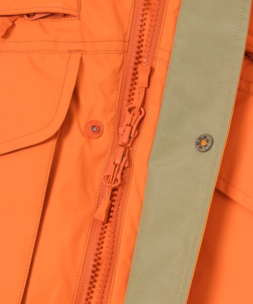 URBAN RESEARCH（アーバンリサーチ）の「DAIWA PIER39　TECH 3WAY WADING PARKA（マウンテンパーカー・レディース・ORANGE/BLACK・FREE）」の11枚目の写真