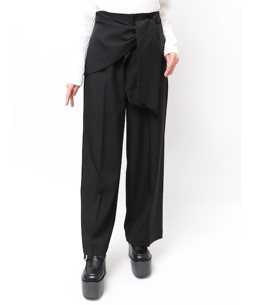 MURUA（ムルーア）の「ウエストデザインワイドパンツ（その他パンツ・レディース・グレー/ブラック・1/2）」の4枚目の写真