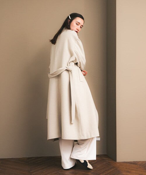 URBAN RESEARCH(アーバンリサーチ)の「スーパー140ウールチェスターコート(チェスターコート・レディース・L.BEIGE/D.GREEN/BLACK・36/38)」の17枚目の写真